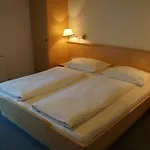 Konukevi Apartpension Kappacher Kaprun