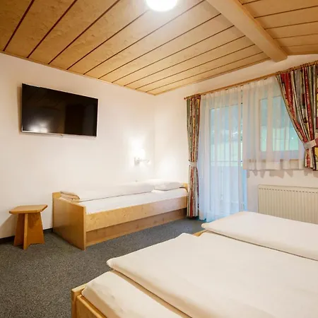 Apartpension Kappacher Guest house 3*